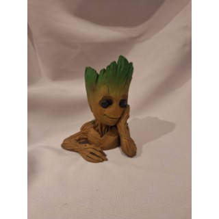 baby groot pintado a mano hand made