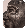 Pensamientos giratorios bajo relieve