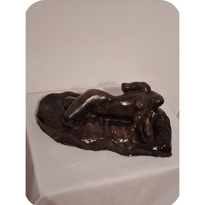 Mujer descansando paz y relajacion